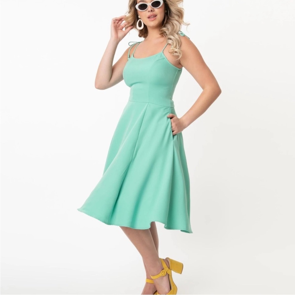 Bobbie Swing Dress in Seafoam Mint Green - Picture 5 of 8